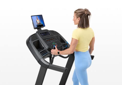 Horizon 7.0 AT Treadmill - Image 6