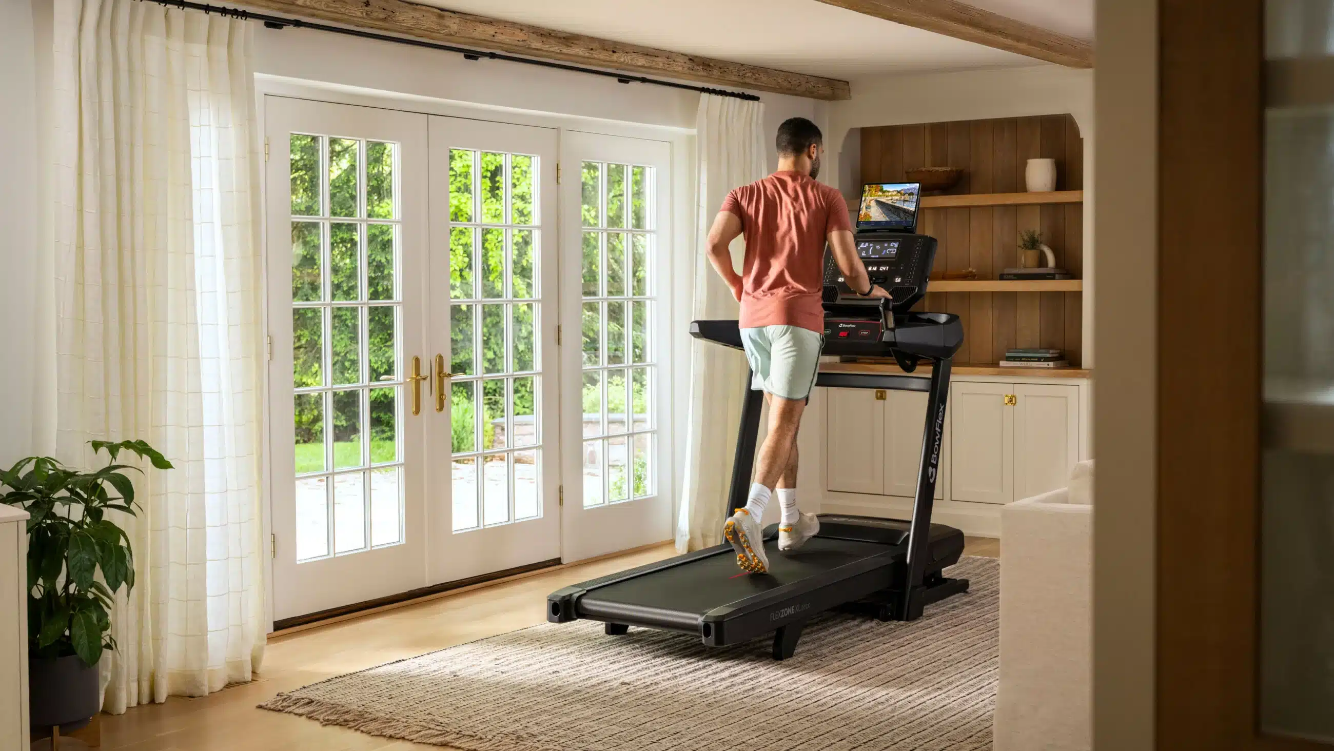 BowFlex T9 Treadmill - Image 5
