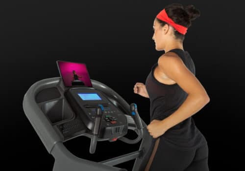 Horizon 7.4 AT Treadmill - Image 6
